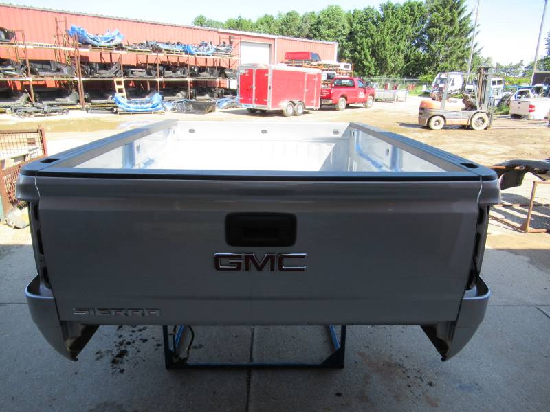 New 14-18 GMC Sierra Silver 8ft Long Truck Bed , Dick's Auto Parts ...