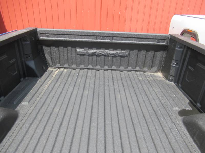 NEW 20-C GMC Sierra 2500/3500 8ft White Long Truck Bed, Dick's Auto ...