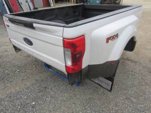 17-22 Ford F-250/F-350 Super Duty Truck Beds - Dually Bed