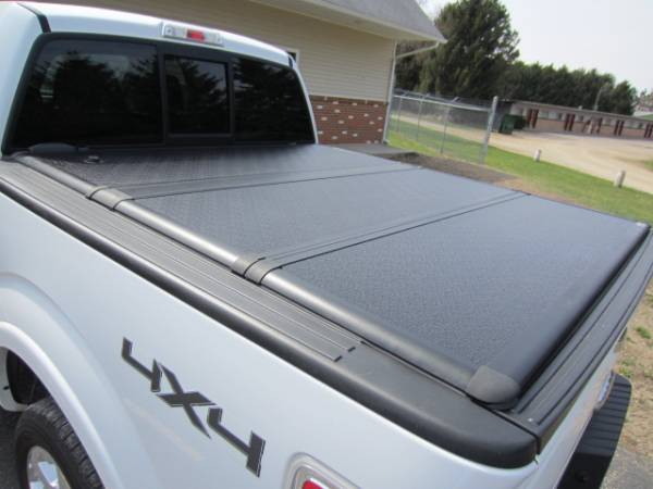 Extang Encore Hard Tri Fold Tonneau Cover on a 2013 F150!