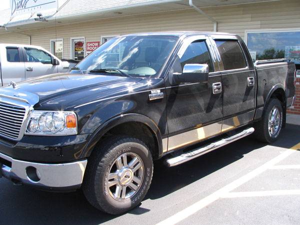 07 Ford F-150 Super Crew with AVS Chrome Rain Guards, Stampede Chrome Bug Shield, Tubular Bed Rails