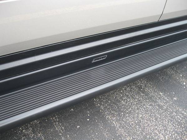 Owens Running Boards Offer a Superior Step Pad for Anti Slip Protection! 