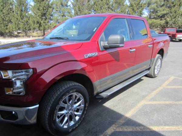 2015 Ford F-150 with Extang Trifecta Tonneau Cover