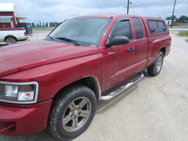 2010 Dodge Dakota with a matching Jason Pace Cap!