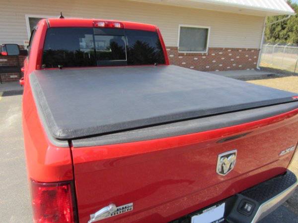 Protect your cargo with an Extang Trifecta Tonneau Cover!