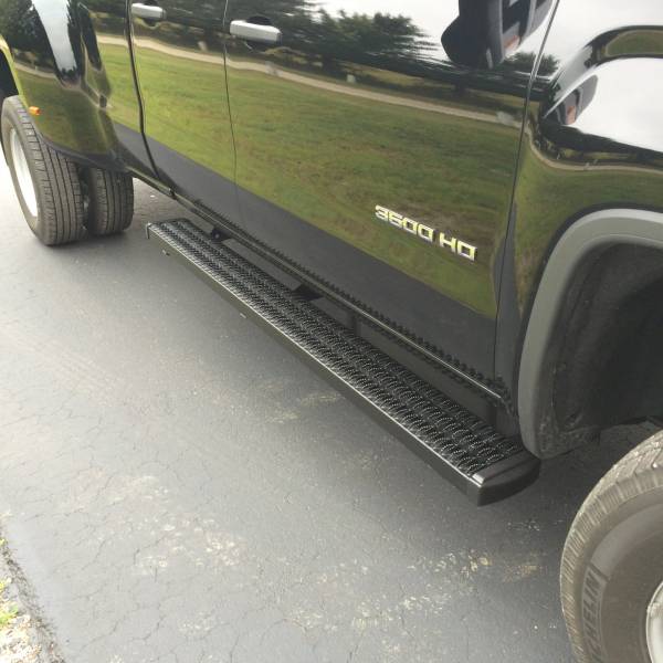 2015 GMC Sierra 3500 HD Dually Double Cab with Luverne Black Grip Steps