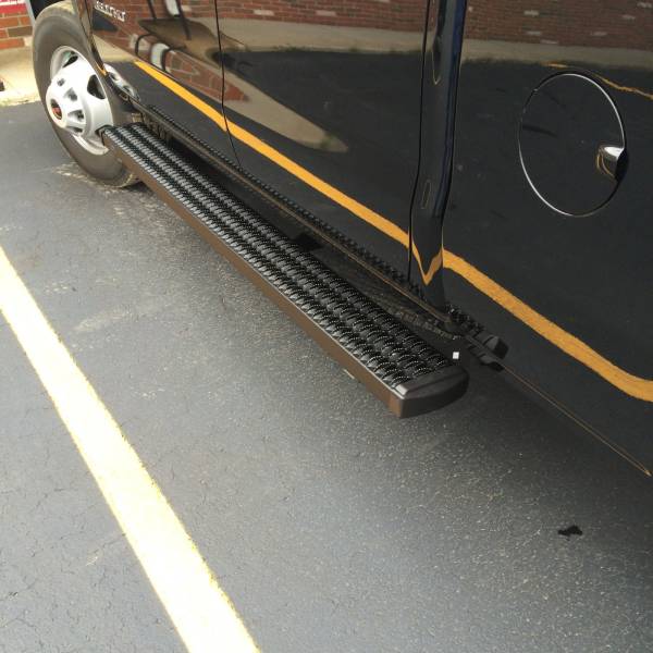 Durable Luverne Grip Steps on a 2015 GMC Sierra 3500 HD Dually Double Cab!