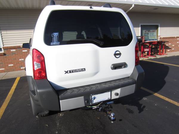 A Nissan X Terra with a Draw Tite Hitch!