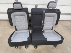 17-18-19 Chevy Equinox OEM Black Cloth 2nd Row Rear 60/40 Bench Seat