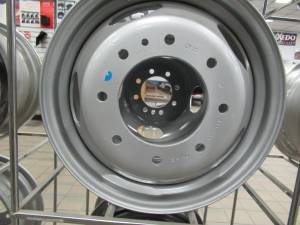 11-19 GMC Sierra 3500/Denali Chevy Silverado 3500 17x6.5 8 Lug Steel(inner)/Aluminum Wheel
