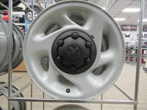 95-01 Dodge Van 1500 15x7 in. 5 Lug Silver Aluminum Wheel