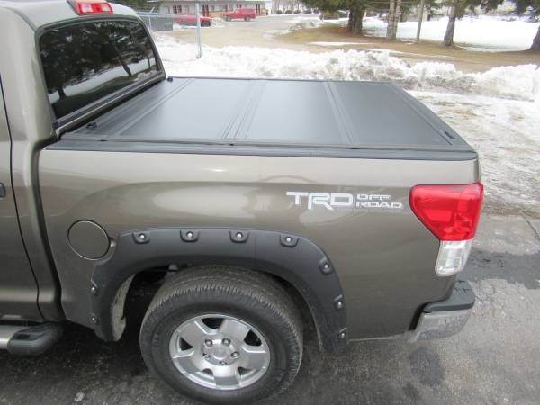 2020 Toyota Tundra Tonneau Cover