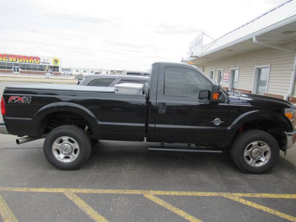 Ford SD Trifecta 2.0 ToolBox, Running Boards