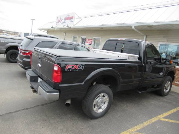 Ford SD Trifecta 2.0 ToolBox, Running Boards