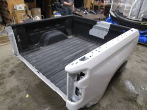 19-22 Chevy Silverado Pearl White 5.8ft Short Truck Bed