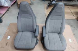97-21 Chevy Express/GMC Savanna Van Pair LH & RH Gray Cloth Bucket Seats Blemished!