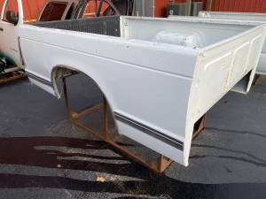 82-93 Chevy S-10/GMC S-15 White 6ft Short Truck Bed
