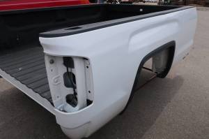 Copy of 14-18 GMC Sierra White 8ft Long Truck Bed