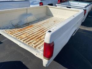 Used 87-96 Ford F-150/F-250/F-350 White 8ft Dual Tank Truck Bed