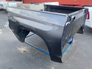 14-20 Toyota Tundra 5.5 ft Charcoal Short Truck Bed