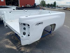 07-13 Chevy Silverado White 8ft Long Truck Bed