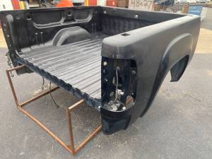 07-13 GMC Sierra 5.8ft Black Short Truck Bed