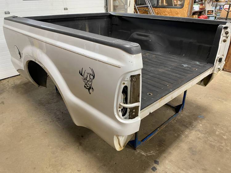 Ford  - 99-10 Ford F-250 F-350 White Superduty 6.9ft Short Bed Truck Bed