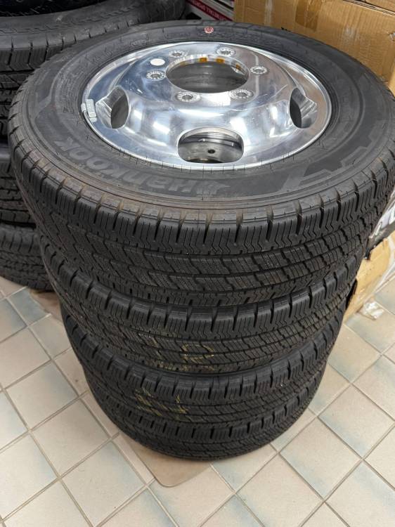 2020-2025 Ford Transit 350 Dually Wheels and Tires Hankook Dynapro HT 205/75/R16c