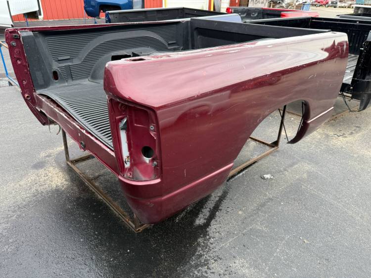 02-08 Dodge Ram 1500/2500/3500 Burgundy 6.4ft Short Truck Bed