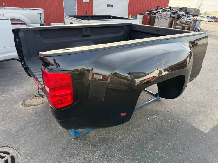 14-18 GMC Sierra Black 8ft Long Dually Truck Bed