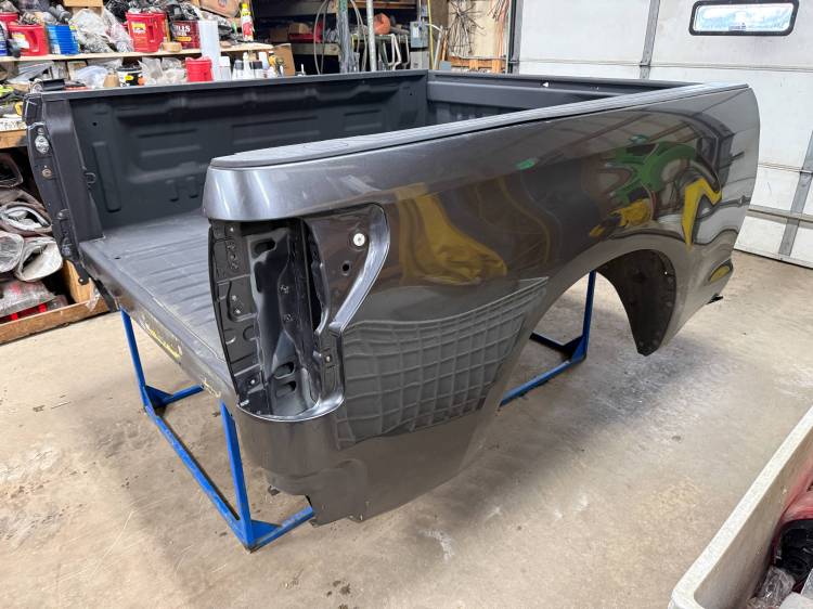 Toyota  - 07-13 Toyota Tundra Standard or Extended Cab 6.5 ft Charcoal Short Truck Bed