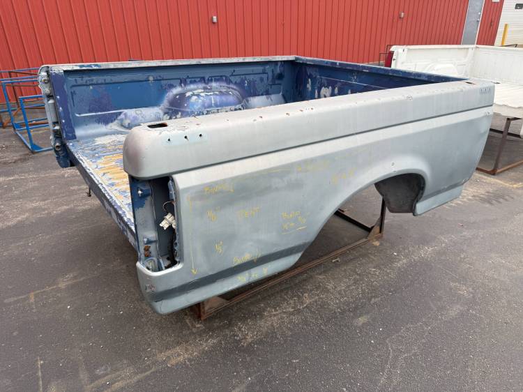 Ford  - Used 87-96 Ford F-150/F-250/F-350 Dual Tank 6.5ft Silver Short Bed