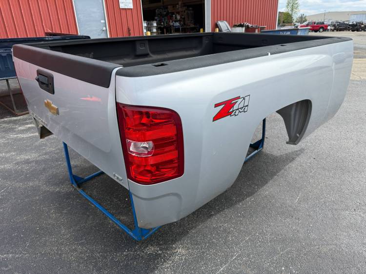 Chevrolet  - 07-13 Chevy Silverado Silver 8ft Long Truck Bed