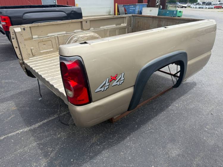 Chevrolet  - 99-06 Chevy Silverado/ GMC Sierra Gold 8ft Short Bed