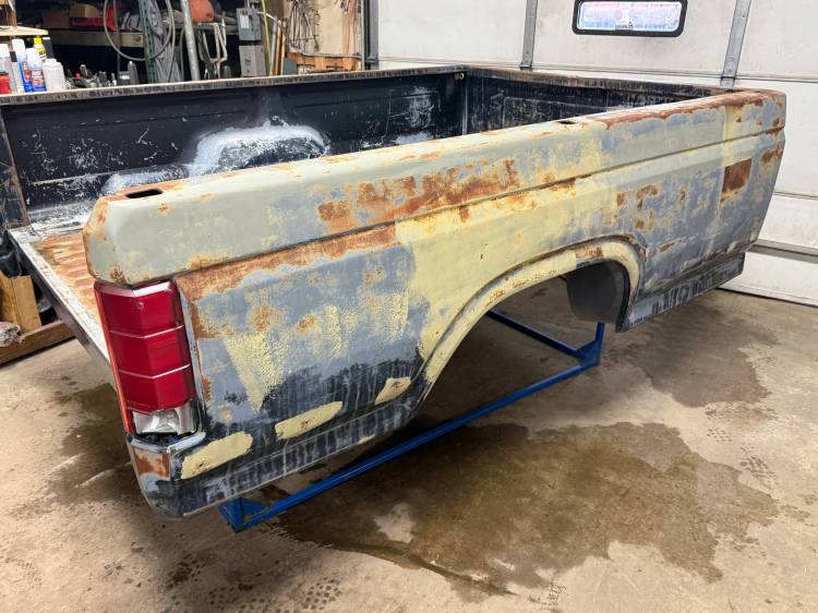 Ford  - Copy of 80-86 Ford F-150/F-250/F-350 Dual Tank 8ft Dually Black/Gray Long Bed