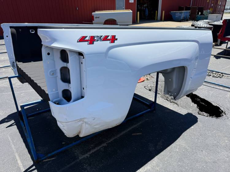 14-18 Chevy Silverado White 6.6ft Short Truck Bed