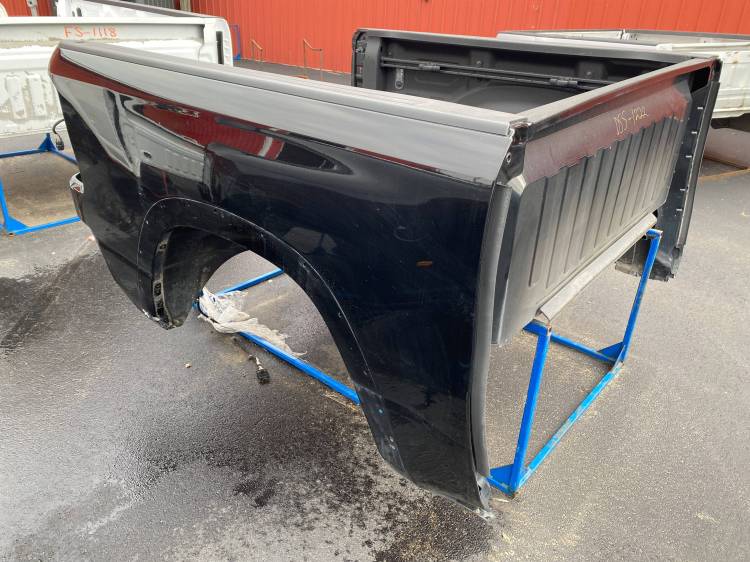 Ram - 19-C Dodge Ram 1500 Black 5.7ft Short Bed