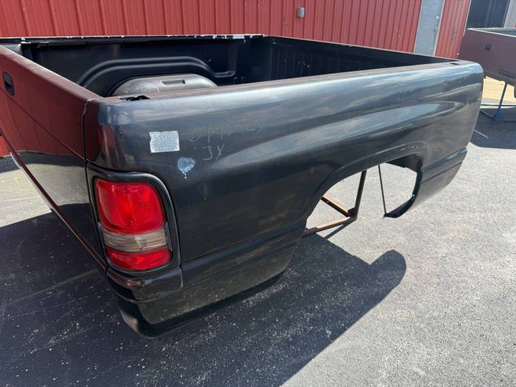 Dodge  - Used 94-01 Dodge Ram Black 6.5ft Short Bed