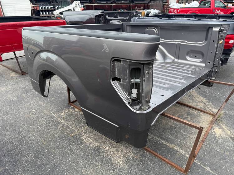 Ford  - Used 09-14 Ford F-150 Gray 5.5ft Short Truck Bed
