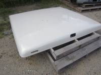 04-08 Ford F-150 5.5ft Bed Pearl White Swiss Patriot Tonneau Lid - Image 2