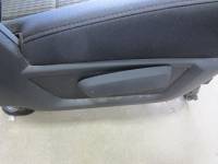09-12 Dodge Ram 1500/2500/3500 Black/Gray Passenger's Side Bucket Seat - Image 5
