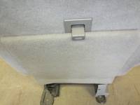 01-06 GMC Yukon/Yukon XL Passenger's Side RH Neutral Leather 2nd Row Bucket Seat - Image 11