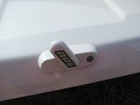 Used 15-C Ford F-150 5.5ft Bed White Platinum ARE LSX Series Tonneau Lid - Image 6