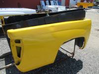Used 04-13 Chevy Colorado/GMC Canyon 5ft Crew Cab Yellow Truck Bed - Image 16