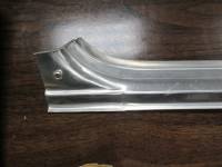 GM - 90-91 Chevy/GMC R3500/Suburban/V3500 Right Front and Rear Sill Plate - Image 5