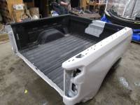 19-C Chevy Silverado 1500 - 5.8ft Short Bed - 19-22 Chevy Silverado Pearl White 5.8ft Short Truck Bed 