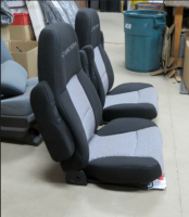 Freightliner Cascadia Semi Truck Black/Silver Cloth Sears 70 Series Air Ride Bucket Seats W/ Arms - Image 2