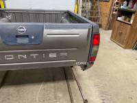 Used 01-04 Nissan Frontier Silver 4.5ft Short Bed - Image 30