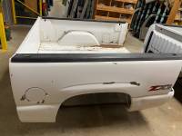 Used 04-05-06 Chevy Silverado 1500 Crew Cab White 5.8ft Short Truck Bed - Image 27