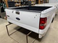 04-08 Ford F-150 White 5.5ft Short Truck Bed - Image 4